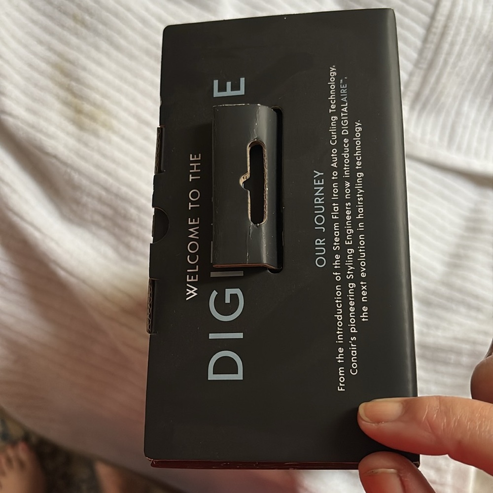 InfinitiPro by Digital Air Hair Styling Wand - Silver and Pink - Picture 5 of 10